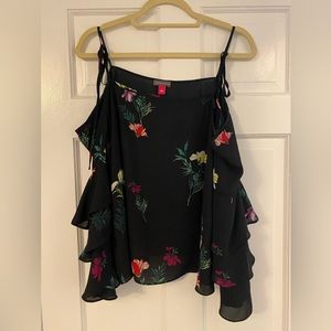 Vince Camuto Cold Shoulder Top